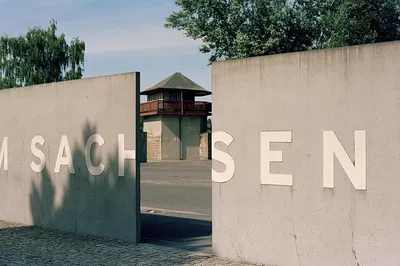 Sachsenhausen Memorial: A Deep Dive into Nazi History (Italian Tour)