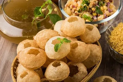 Old Delhi's Culinary Secrets: A Private Street Food Adventure
