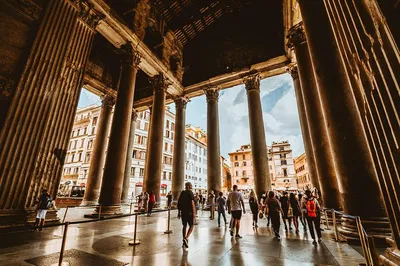 Unlocking Pantheon's Secrets: A Private Roman Immersion