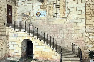 Image 1