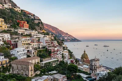 Unforgettable Amalfi Coast Trio: Private Tour of Positano, Sorrento & Pompeii