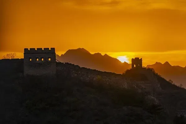 Uncover Ancient China: Hike the Great Wall from Gubeikou to Jinshanling