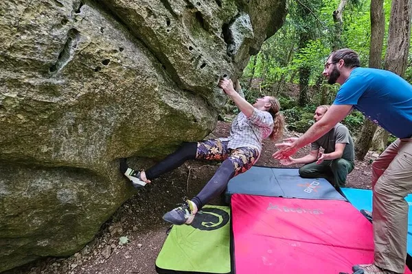 Wiltshire Bouldering Adventure: Conquer the Crag!