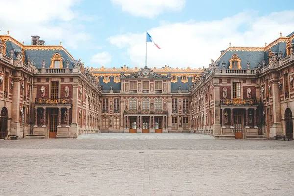 Versailles Palace: Skip-the-Line Ticket & Audio Tour