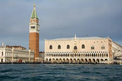 Venice Dream: A Private Day Tour with Gondola Ride from Rome