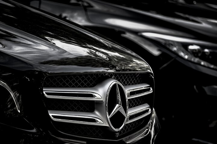 Luxury Cork-Dublin Private Transfer: Stress-Free Travel in Style