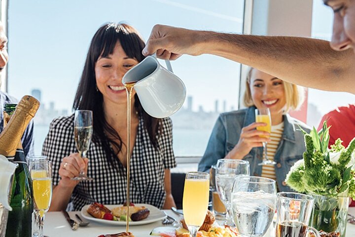 Bottomless Mimosas & Skyline Views: NYC Brunch Cruise