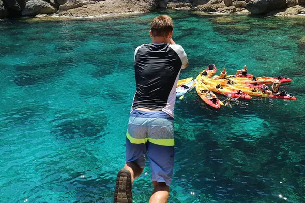 Kayak & Cliff Jump: Mallorca's Coastal Adventure!