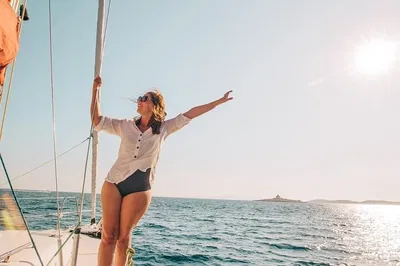 Barcelona Sunset Sailing: City Views & Cava!