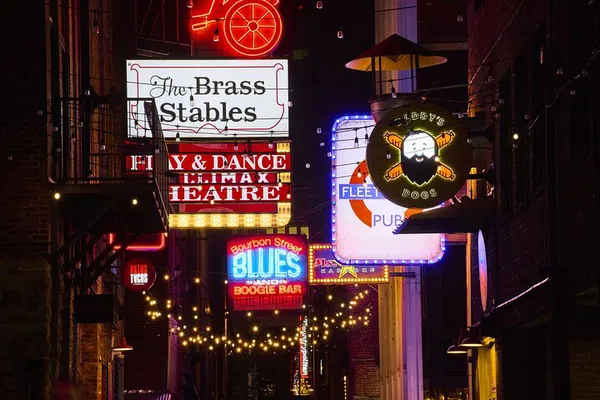 Nashville Ghosts: Self-Guided Audio Tour – Haunted History!