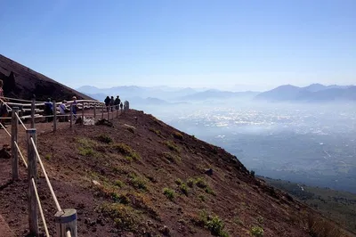 Rome to Pompeii & Vesuvius: A Luxurious Historical Escape with Wine
