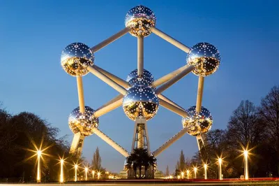 Stress-Free Brussels Transfer: Schiphol Airport Limousine Service