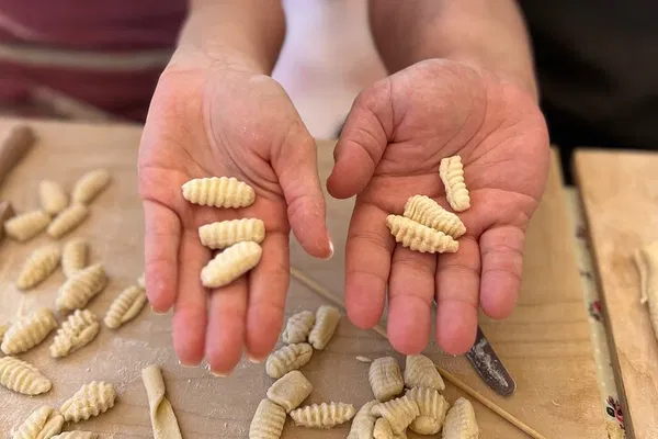 Sun Cooking: Fresh Pasta Lesson in Sicily