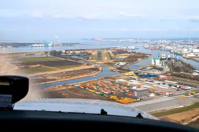 Bremen from Above: Experience a Private Sightseeing Flight!
