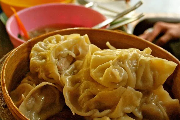 Leh Food Crawl: 2-Hour Guided Tasting Tour