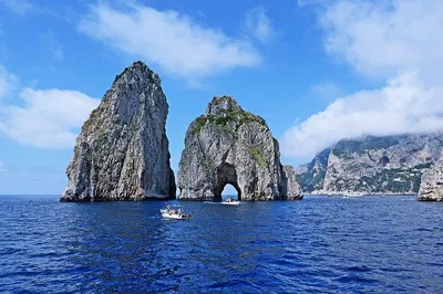 Capri's Coastal Gems: A Small-Group Boat & Swim Extravaganza from Naples