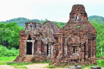 Uncover Da Nang's Treasures: My Son & Marble Mountain Day Trip