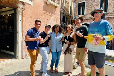 Venice Food Tour: Rialto Market, Wine & Sightseeing Adventure