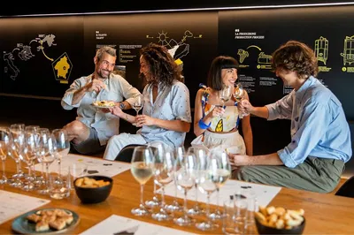 Indulge in Padua: Prosecco & Appetizer Tasting Experience
