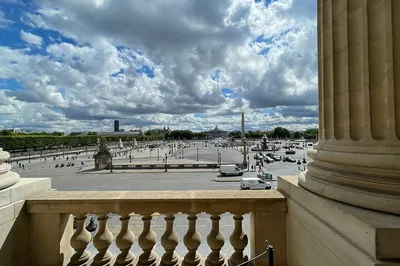 Paris's Iconic Monuments: A Luxurious Private Electric Tour