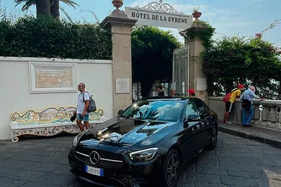 Stress-Free Sorrento Arrival: Private Naples Airport Transfer