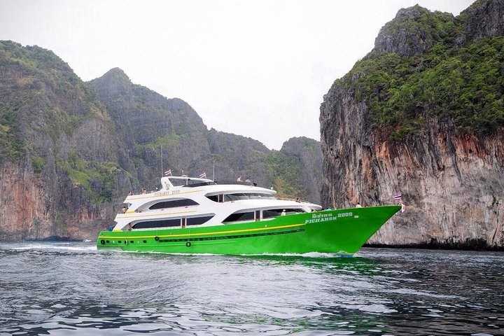 Express Ferry: Koh Phi Phi to Phuket - Island Hopper's Delight!