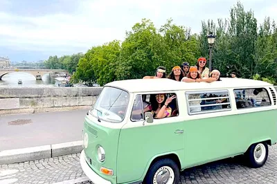 Paris in a Classic Van: An Unforgettable Guided Tour