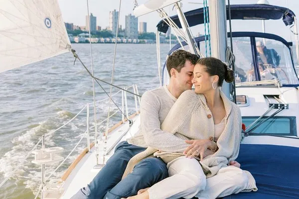 Luxury Liberty: Private Sailing Experience in New York Harbor
