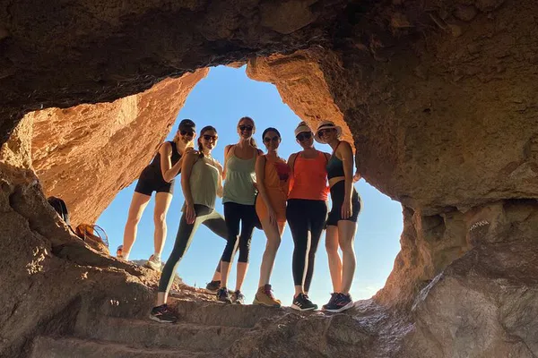 Papago Park Nature Walk: Yoga & Phoenix Views