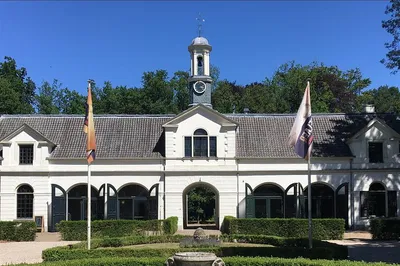 Unveiling Uddelaer: A Craft Beer Tasting & Brewery Tour Experience