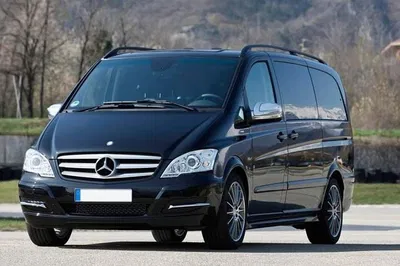 Stress-Free Minivan Transfer: Rome to Positano in Comfort