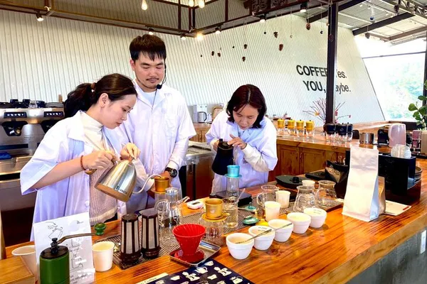 Unveiling Vietnamese Coffee Culture: Phin-Making Tour in Da Lat