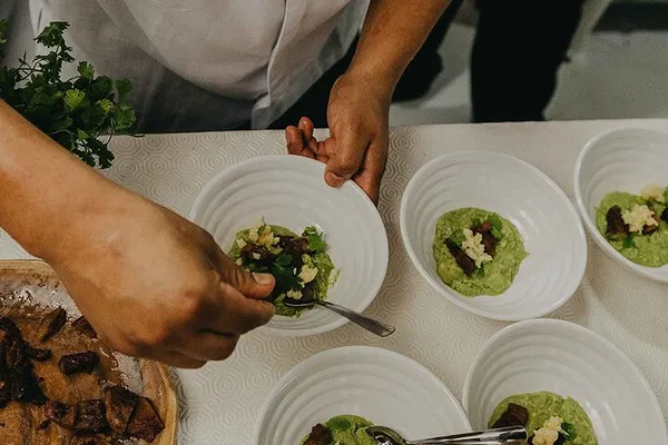 Cancún Sunset Dinner Cruise: Mayëy Catamaran with Open Bar