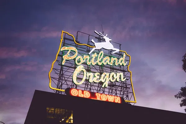 Portland's Best: Small Group City Tour - See It All!