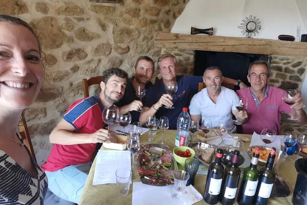 Uncork & Unwind: A Personalized Home Wine Tasting Experience in Montpellier