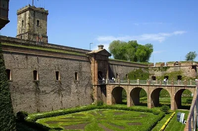 Image 3
