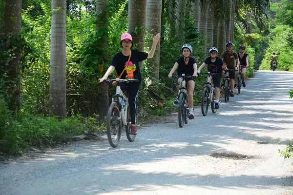 Hanoi Countryside Bike Tour: A Cultural Immersion on Two Wheels