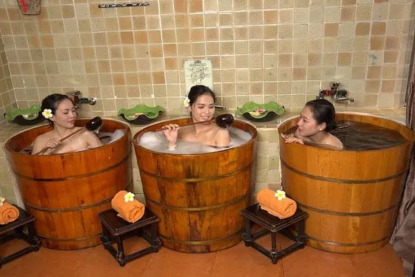 Da Nang's Herbal Detox: A Rejuvenating Escape