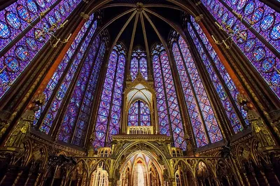 Unveiling Paris's Royal Secrets: Sainte Chapelle & Conciergerie Private Tour