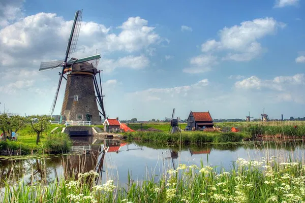Unforgettable Netherlands: Your Personalized Private Day Tour from Amsterdam