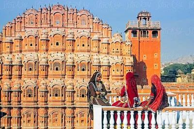 Jaipur's Pink City: A Luxurious Overnight Private Tour