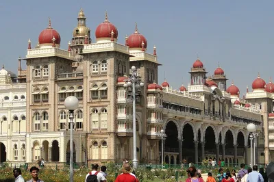 Unveiling Karnataka's Royal Heritage: A Day Trip to Mysore, Srirangapatna & Somnathpur