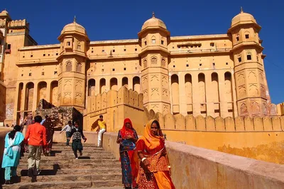 Golden Triangle Tour: Delhi, Agra, Jaipur - 3 Days