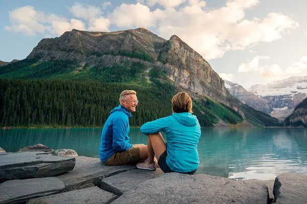 Lake Louise & Banff Day Tour: Comfort & Value!