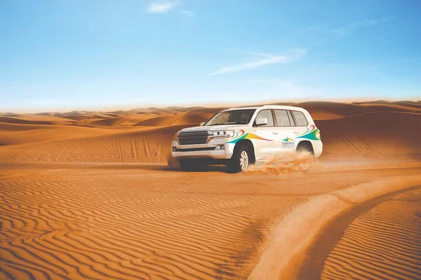 Dubai Desert Safari: BBQ, Shows & 4x4 Fun!