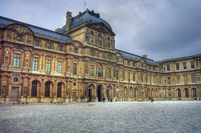 Uncover Dark Secrets: Louvre's Murders & Mysteries Semi-Private Tour