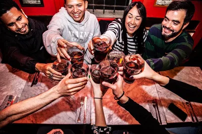 Barceloneta Tapas & Wine Tour: Barcelona Foodie Adventure