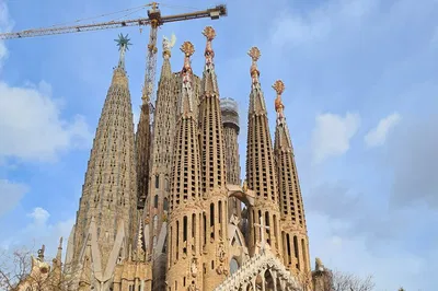 Sagrada Familia & Sant Pau Private Barcelona Tour