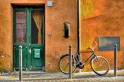 Uncover Rome's Hidden Gems: A Walking Tour of Trastevere and the Jewish Ghetto
