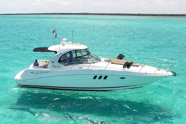 Luxury Private Boat Tour: Unforgettable Cozumel Snorkeling Adventure